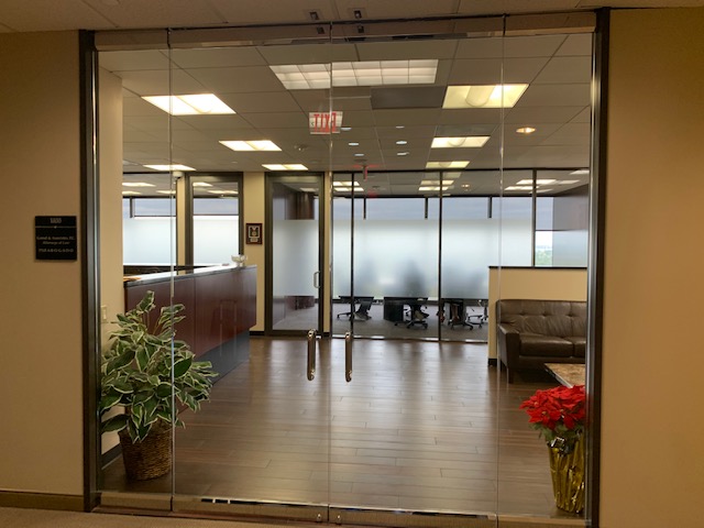 713 Abogado de Accidentes Corey Gomel