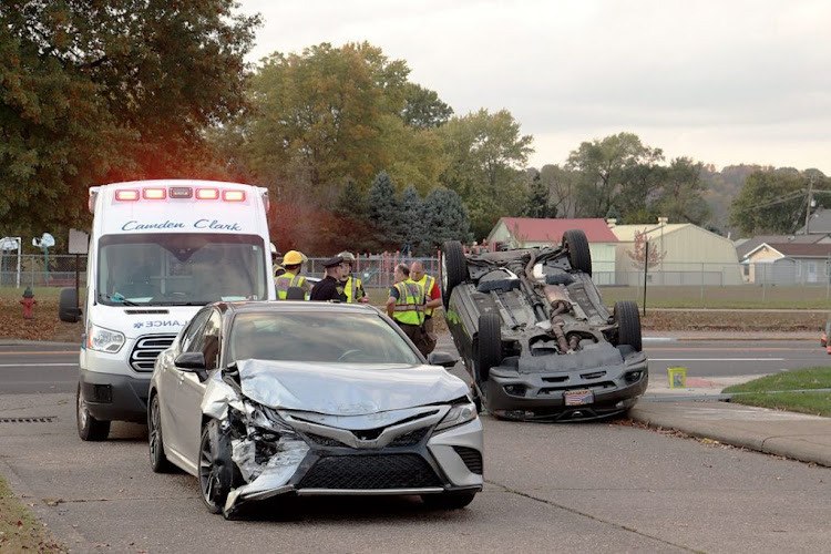 Cary J. Wintroub & Associates - Abogados de Accidentes