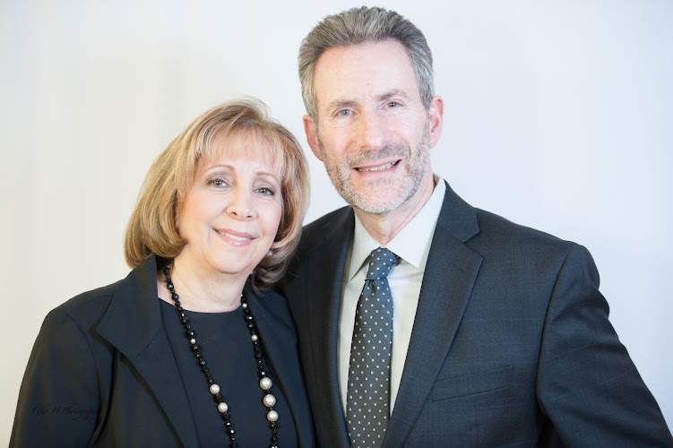 Stern & Stern LLP: Stern Lawrence P